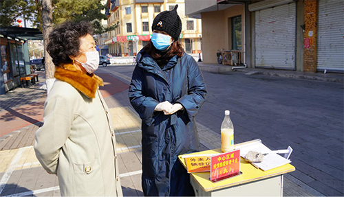 【最美逆行者】戰疫女神，節日快樂(lè )