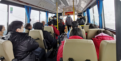 公司景區運營(yíng)三部開(kāi)展道路交通安全應急演練
